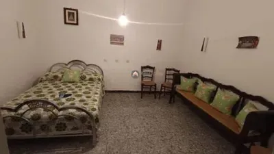 Rustic house in Aliseda photo 5