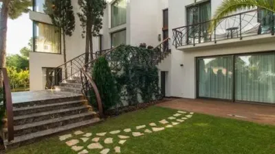 Chalet en Carrer de la Riera photo 9
