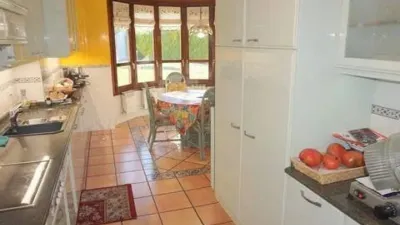 Chalet in Betoño photo 30