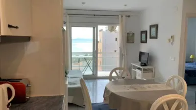 Apartment on Carrer de Joanot Martorell photo 9