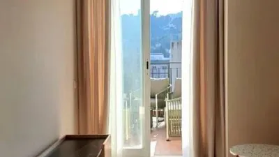 Apartment on Avinguda de la Costa Brava photo 3