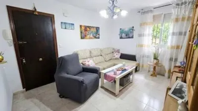 Apartment in Puerta Blanca-Almudena-Mainake photo 3