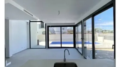 Townhouse in Empuriabrava photo 4