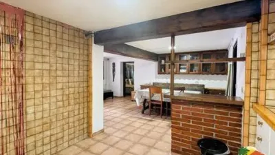 Chalet on Carrer de Berga photo 26