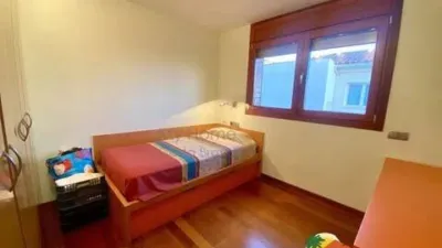 Chalet on Carrer de Pere Puig i Llensa photo 34