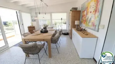 Chalet on Carrer del Castanyer photo 7