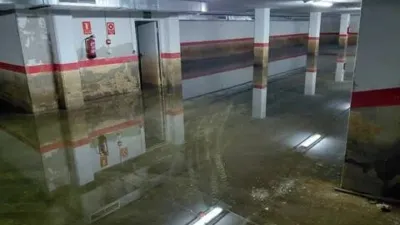 Garaje en venta en A Iglesia (Cela) - Más