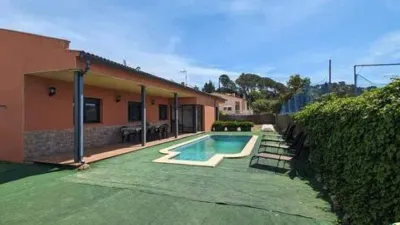 Chalet on Carrer dels Astres photo 19