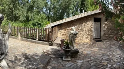 Rustic house in Villanueva del Arzobispo photo 7