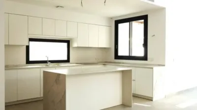Chalet on N-A Street, -1 photo 17