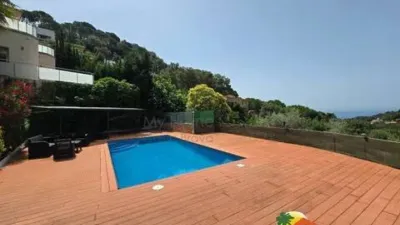Chalet on Avinguda dels Arbres photo 4
