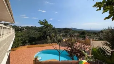 Chalet on Carrer de Selva photo 29