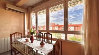 Apartment for sale in Plaza de la Rendición de Breda photo 2