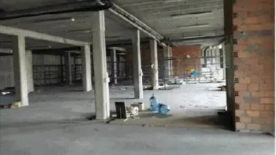 Local comercial en venta en Calle Lugar Galan, 158 - Más