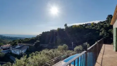 Chalet on Carrer d'Erentale photo 9