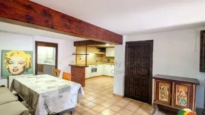 Chalet on Carrer de Berga photo 24