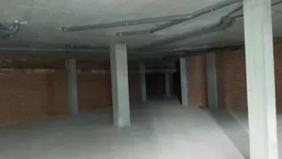 Local comercial en alquiler en Calle de Víctor Velasco - Vista 2