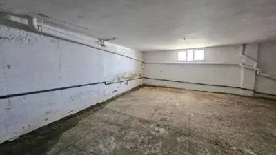 Local comercial en venta en Rúa da Insua - Més