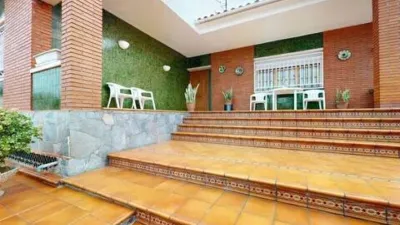 Chalet in El Mas Ratés-La Montserratina-El Ginestar photo 2