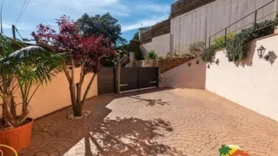 Chalet on Carrer del Riu Muga photo 47