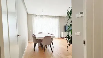 Apartment in Sector B photo 8