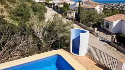 Chalet on Carrer Violetas photo 71
