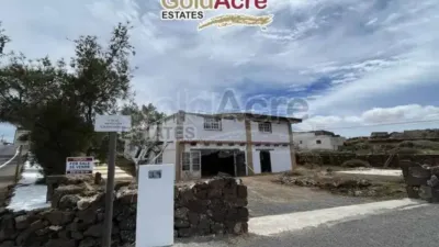 Chalet in La Oliva photo 2