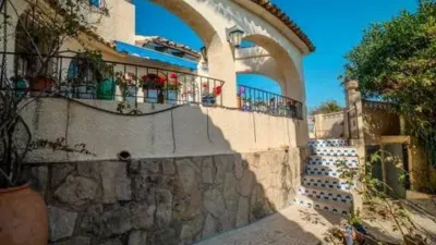 Chalet in Las Adelfas-Benicolada-Garduix photo 9