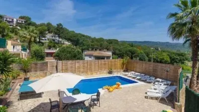 Chalet on Avinguda de Martínez Bernal photo 40
