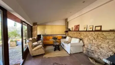 Rustic House on Carrer de la Font photo 3
