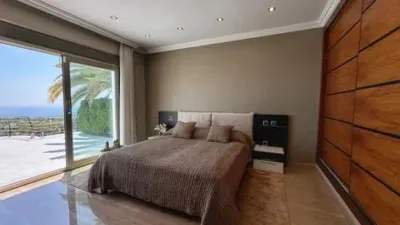 Chalet in La Fustera photo 18