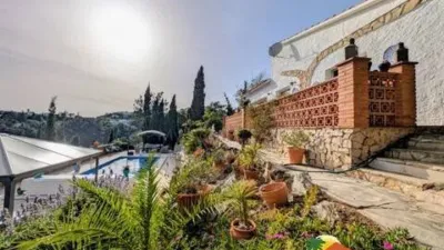 Chalet on Carrer de Osona photo 40