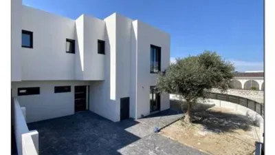 Townhouse in Empuriabrava photo 22
