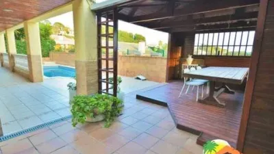 Chalet on Nicolau Cabanas Street, No Number photo 37