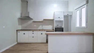 Apartment in Centre photo 9