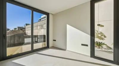 Chalet on N-A Street, -1 photo 15