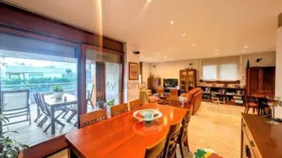 Chalet on Carrer de Pere Puig i Llensa photo 5