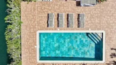 Chalet in Empuriabrava photo 2
