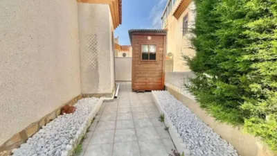 Casa – Orihuela, Las Piscinas-Sector J-1, Urbanización Horizonte - Més