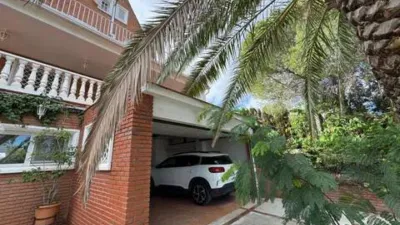 Chalet on Calle de la Alozaina photo 3