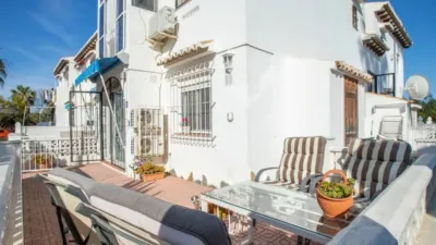 Casa – Torrevieja, Urbanización Los Balcones - Vista 2