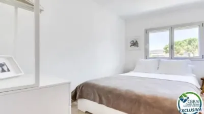 Apartment on Carrer dels Grecs photo 13