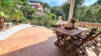 Chalet on Carrer Valles, 8 photo 2