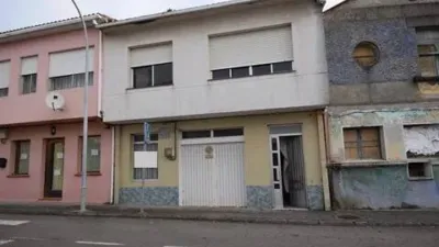 Townhouse in Barrio (Vilarmaior) photo 11
