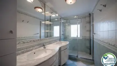 Apartment on Carrer de Manuel de Falla photo 10