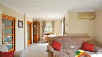 Chalet on Carrer Versalles photo 12