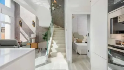 Casa – Los Montesinos - Más