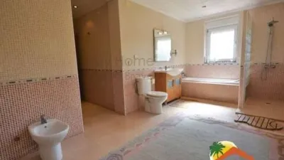 Chalet on Carrer Versalles photo 22