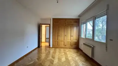 House in Colonia photo 15