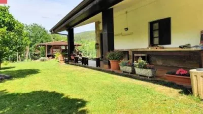 Chalet in Barrio Samano photo 6